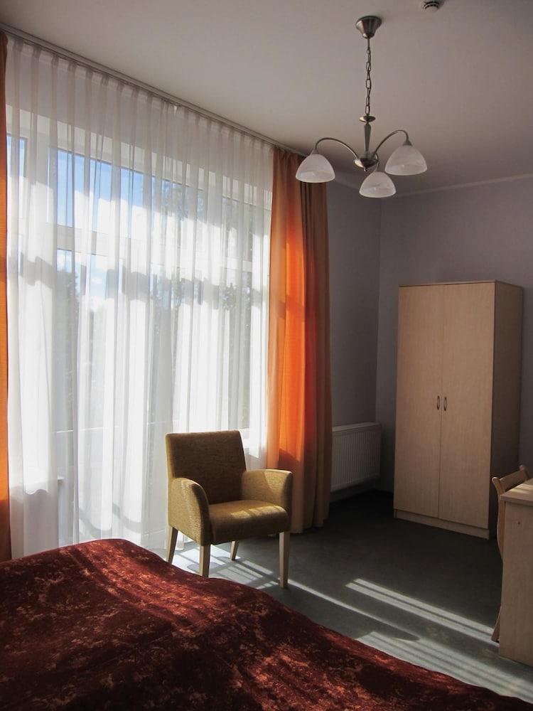 Hotel Vilmaja Ryga Zewnętrze zdjęcie